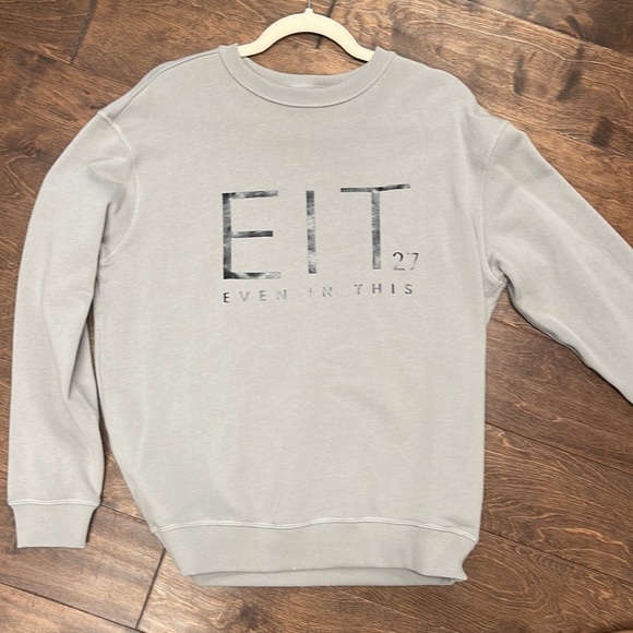 Even In This Crew Neck Sweatshirt - Picture 3 of 5